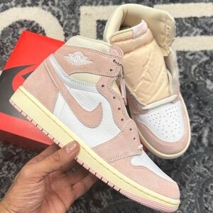 Nike Air Jordan 1 High OG in Washed Pink and White Cc1